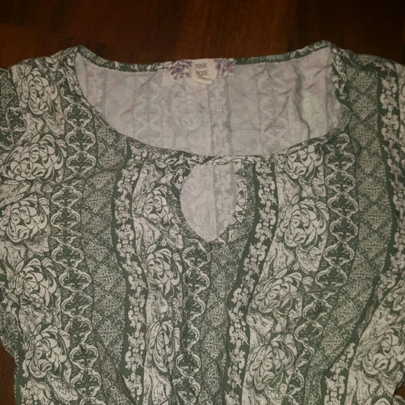 Pink Rose dress - Picture 4 of 4